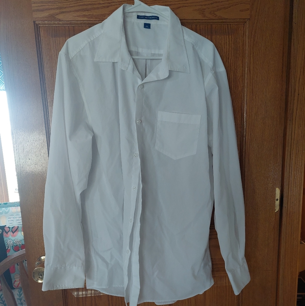 MENS XL White Button Up Shirt